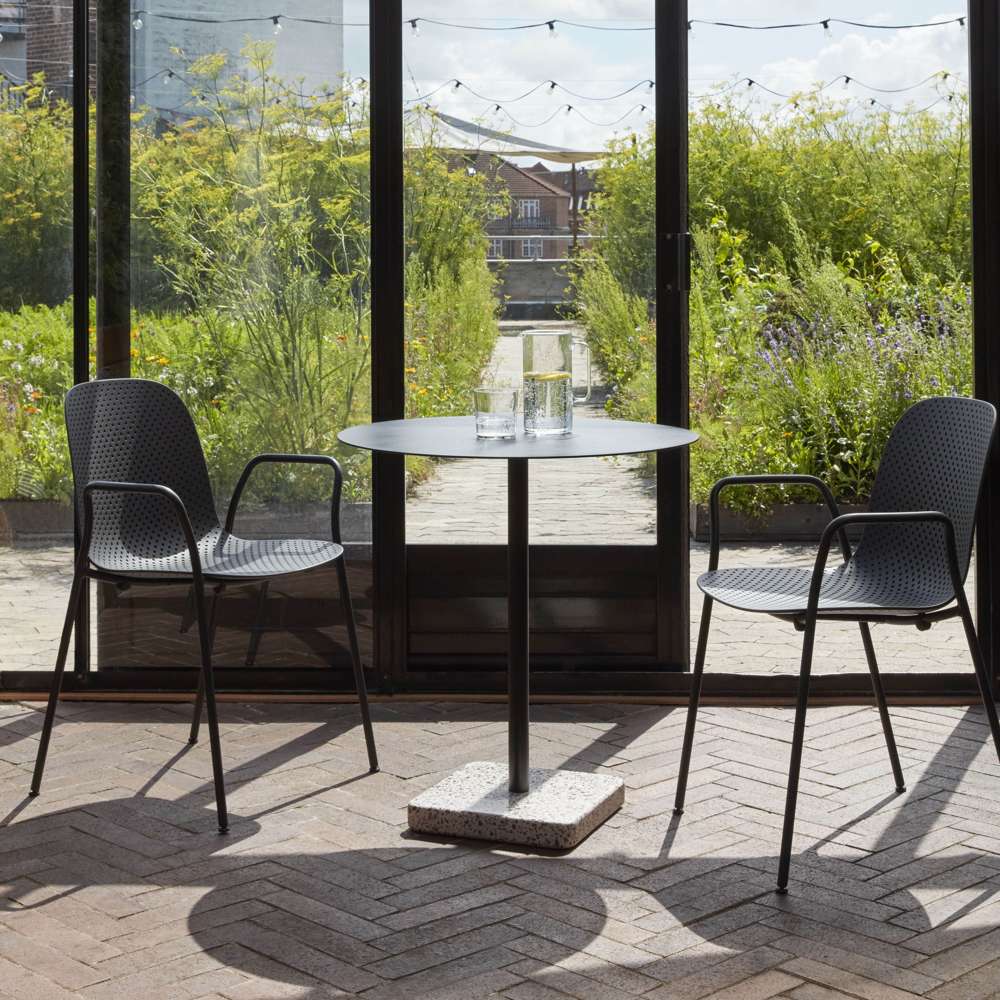 HAY 13Eighty havestol med armlæn