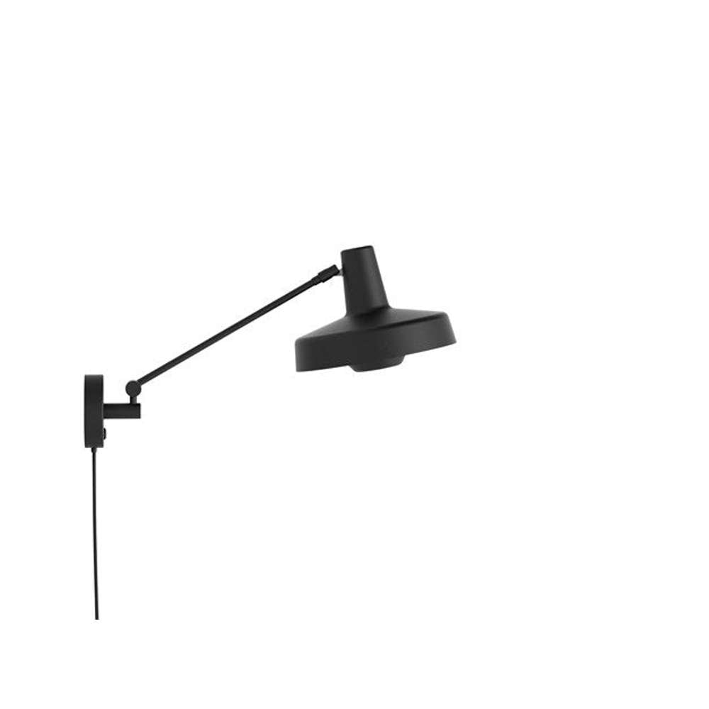 Arigato væglampe kort arm sort Væglampe