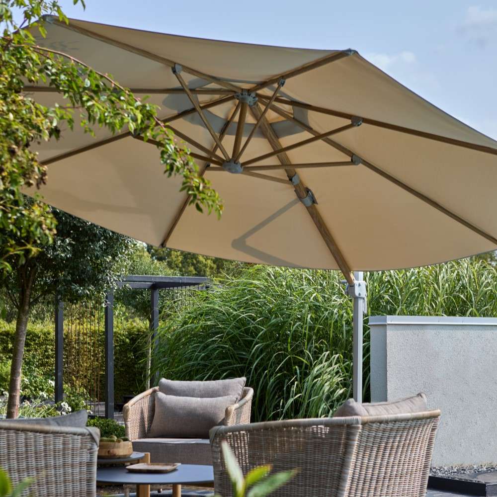 Brafab Luzzi frithængende parasol