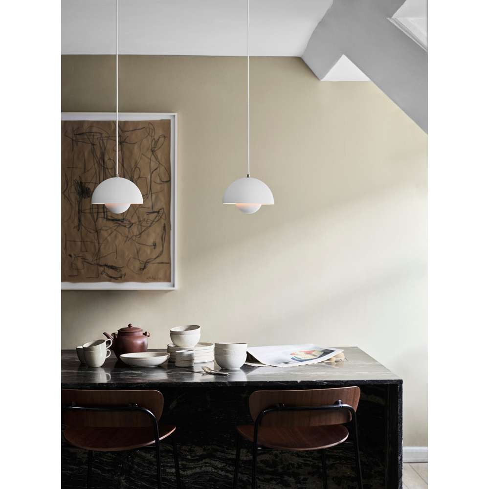 Flowerpot vp1 Pendel mat hvid