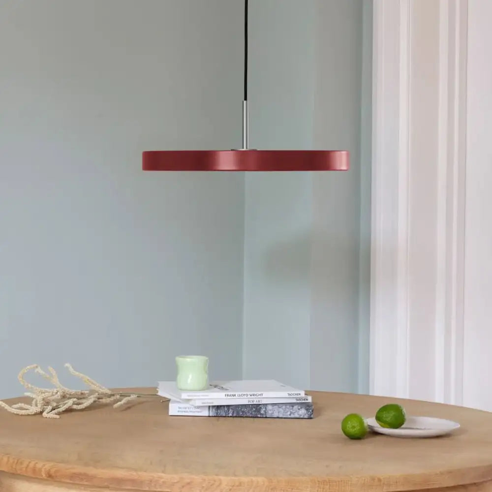 Asteria Plus Medium Ruby red Stål Top Pendel