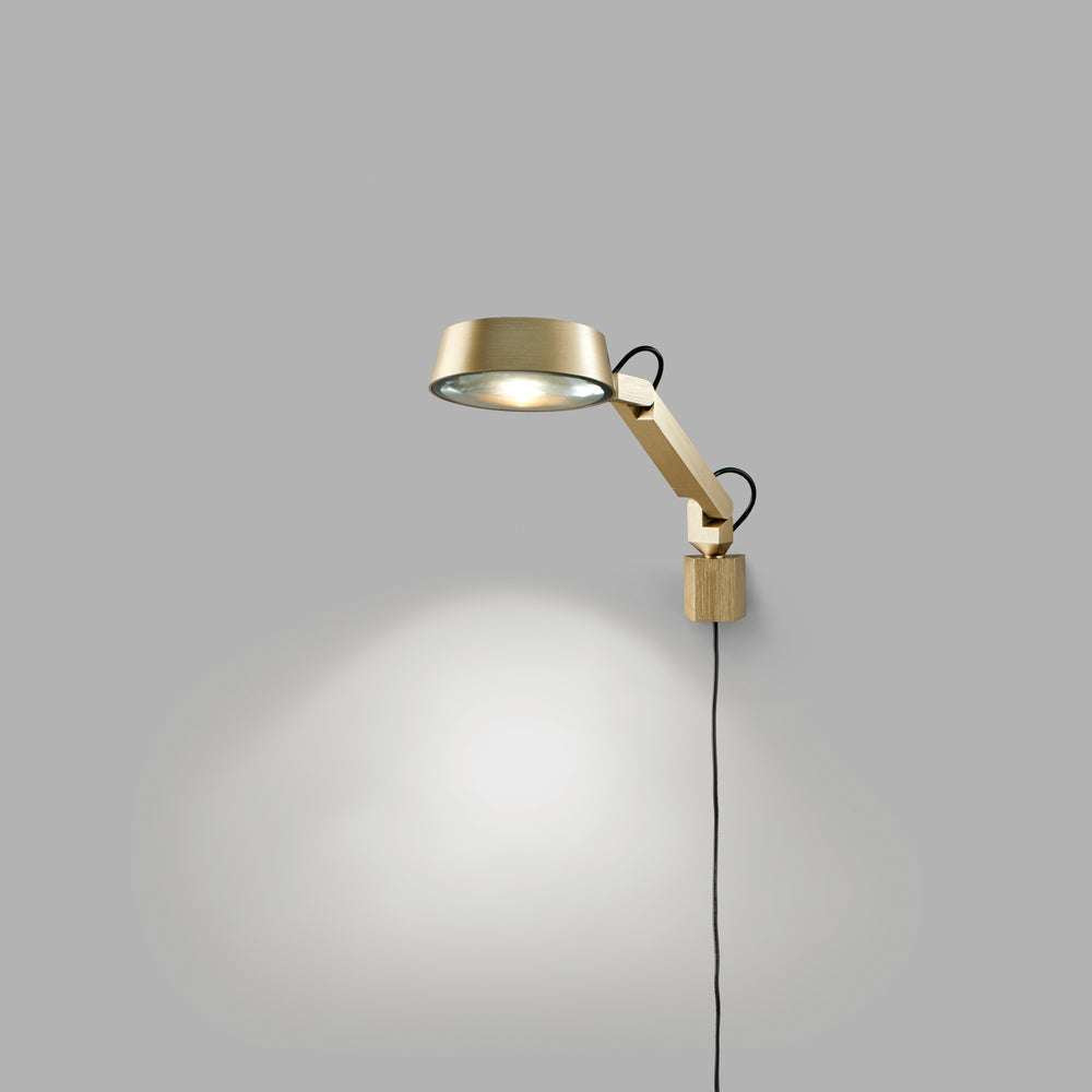 Dark w1 brass