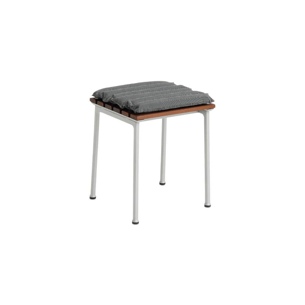 Hay Traverse siddehynde til havetaburet