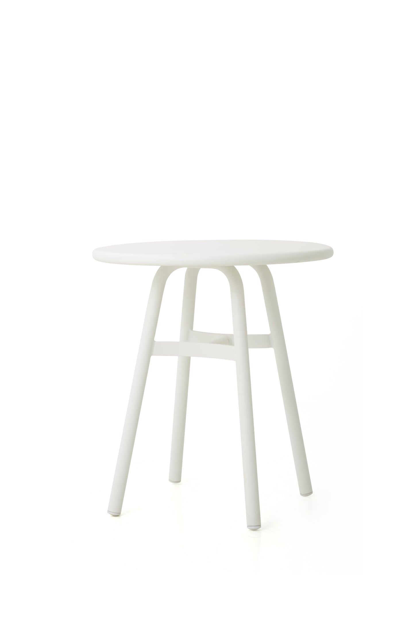 MING outdoor table from Stellar Works