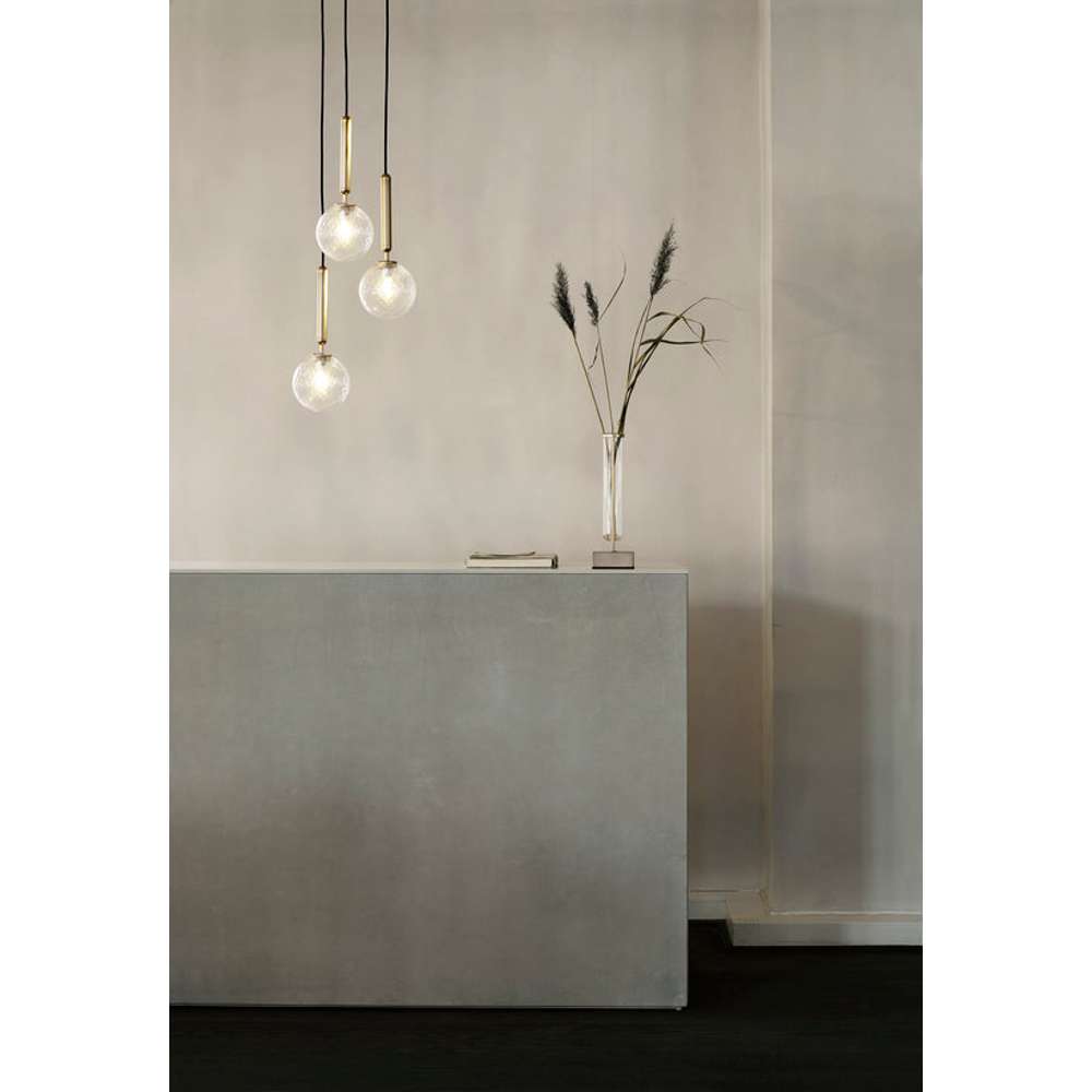 Miira 3, brass / optic clear Pendel