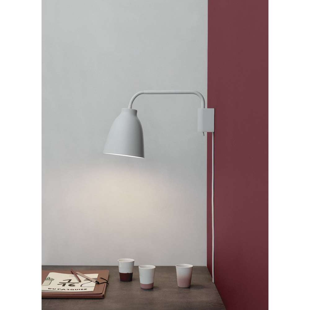 Caravaggio™ Read Væglampe