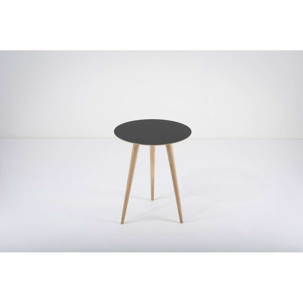 Gazzda Arp hjørnebord Ø45