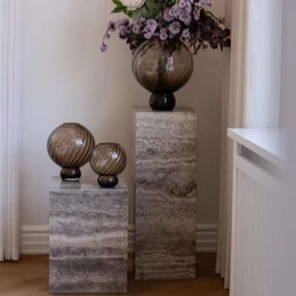 Specktrum Phantom Cube pedestal