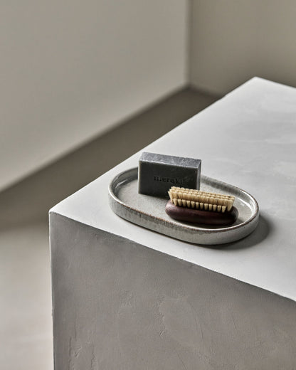 Meraki Bakke, Shellish grey
