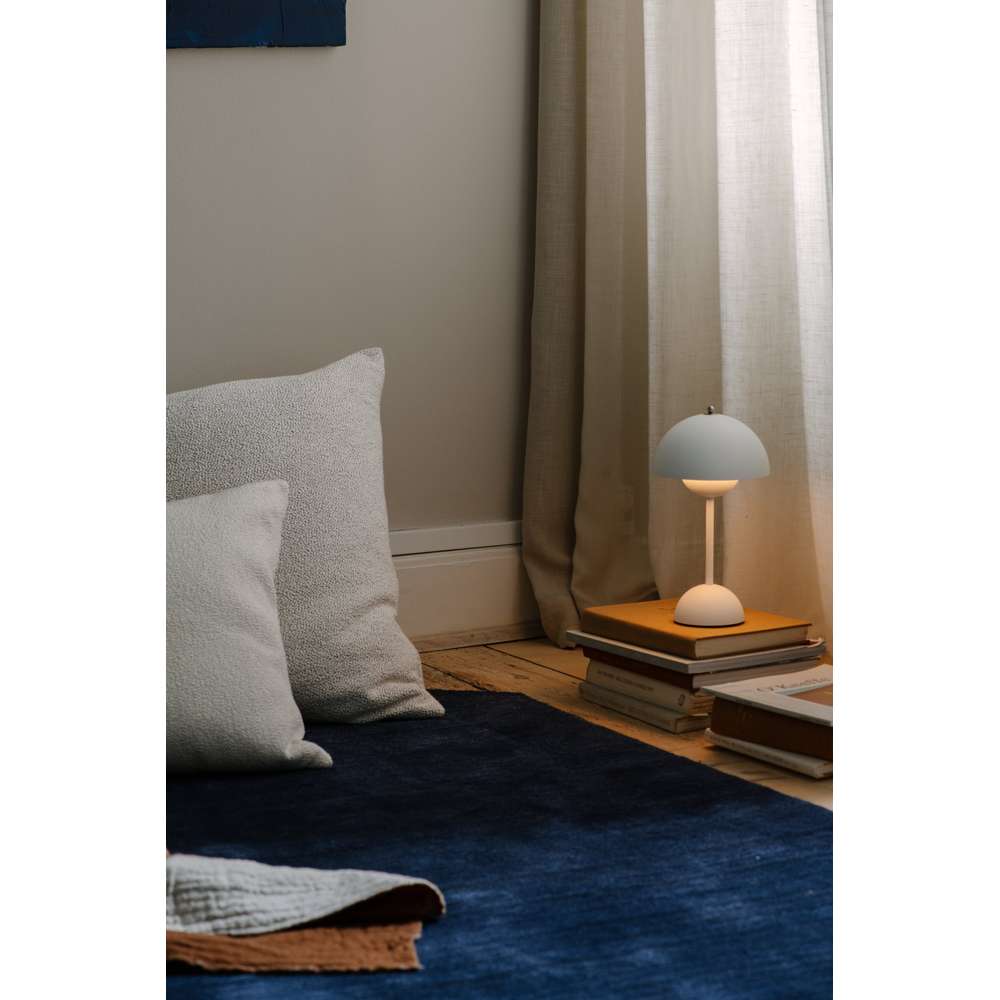 Flowerpot vp9 Portable Mat hvid