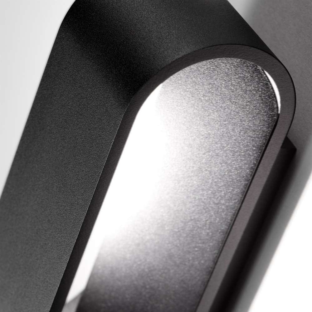 Aura w2 black Væglampe