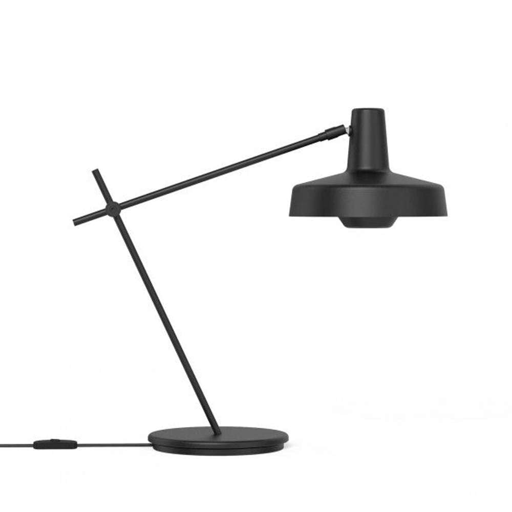 Arigato bordlampe sort Skrivebordslampe