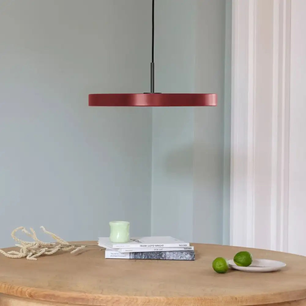 Asteria Plus Medium Ruby red Sort Top Pendel