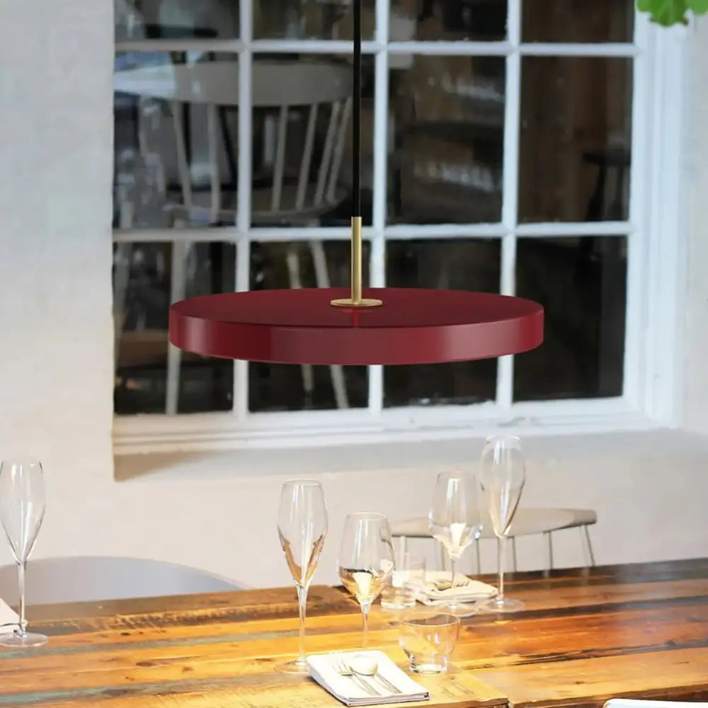 Asteria Plus Medium Ruby Red Pendel