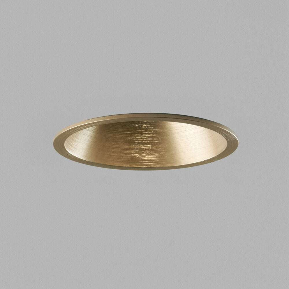 Curve ii ø110 brass Spot