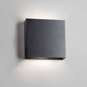 Compact 3 stand black Væglampe