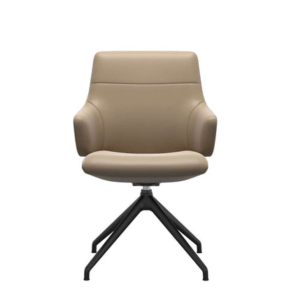 Stressless Chilli low D350 m/ armlæn - Cognac/sort - Paloma | Funghi, Mat sort