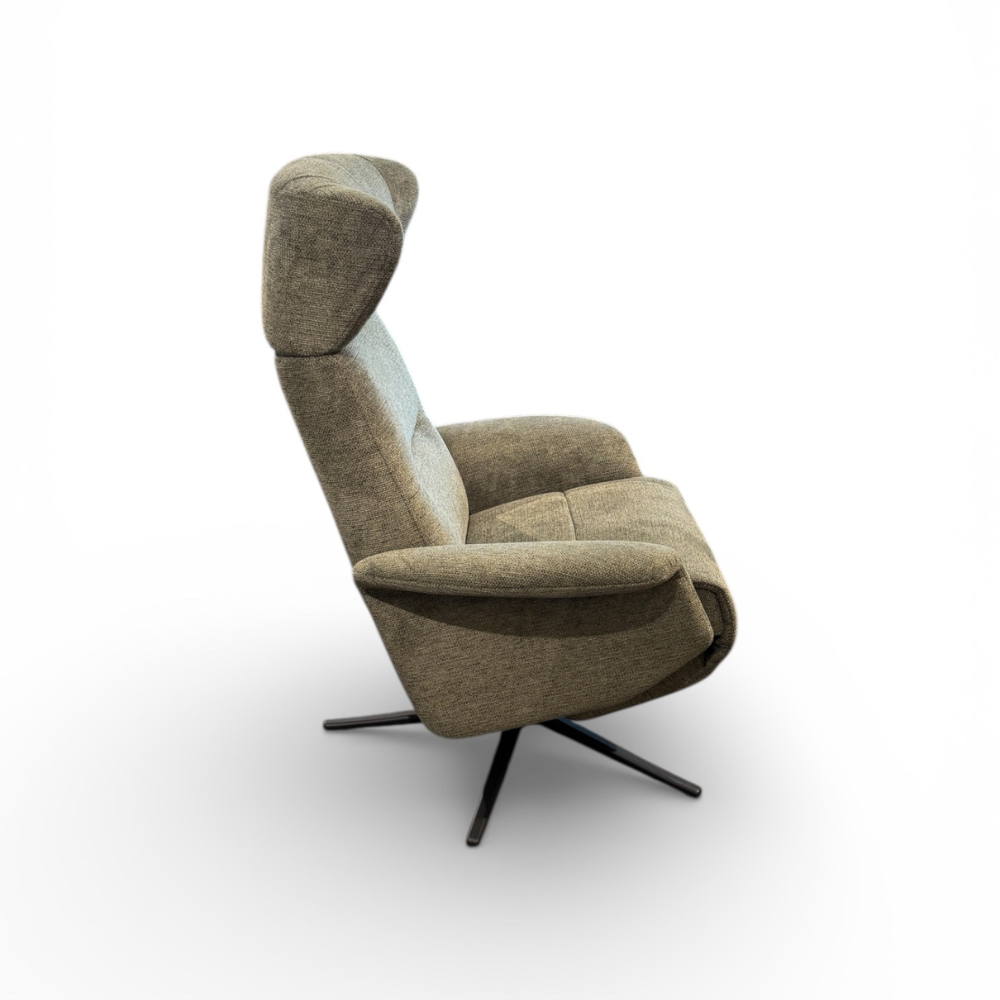 Space 3800 lænestol m/ indb. fodsk. (El)