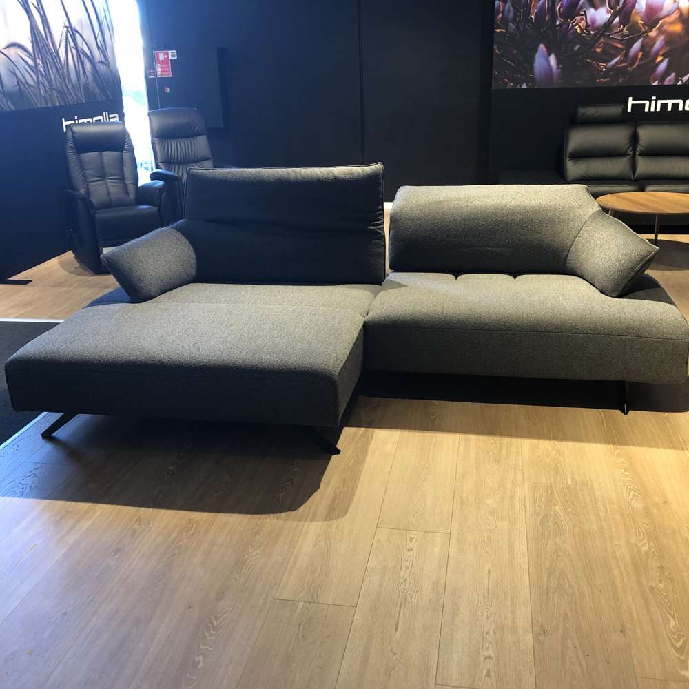 Himolla 1052 Signa sofa m/pufafslutning