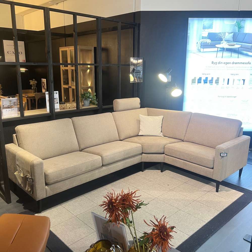 Lindholm hjørnesofa m/ puffend (H) u. nakkestøtte