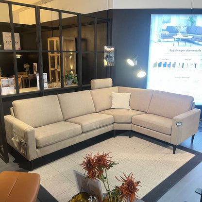 IMG Lindholm hjørnesofa m/ puffend (H) u. nakkestøtte