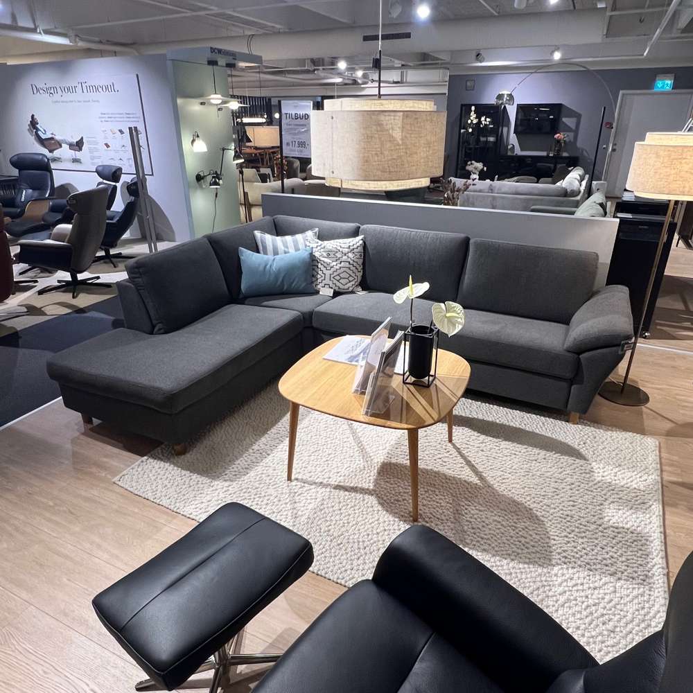 Cubic Hjørnesofa med pufafslutning (V)