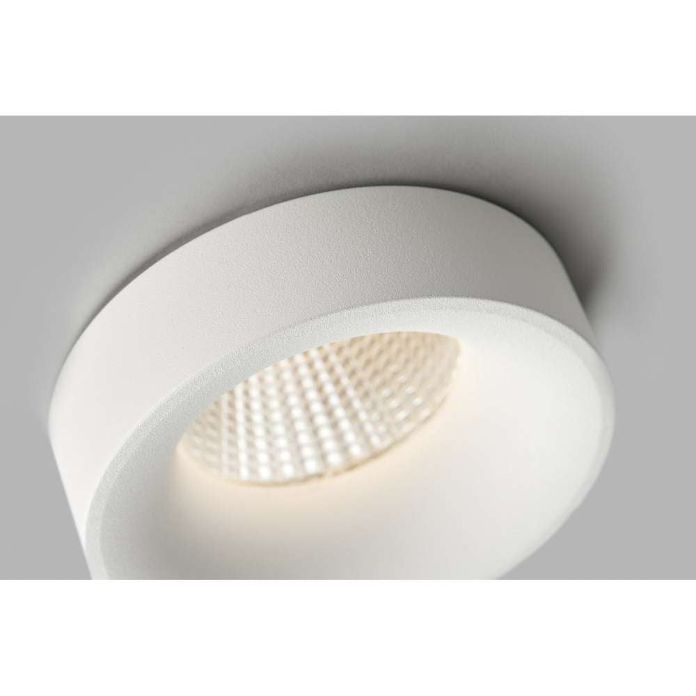 Lotus 2 white