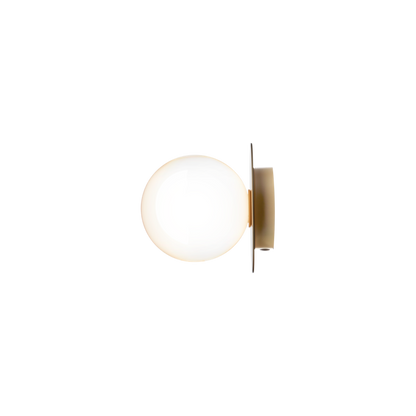 Liila 1 medium, nordic gold / opal, ip44 Væglampe Væglampe