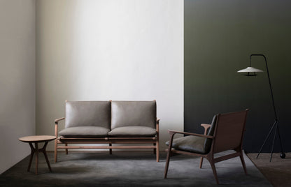 Rén Lounge Sofa for 2 persons in Natural Oak with Black Leather by Stellar Works