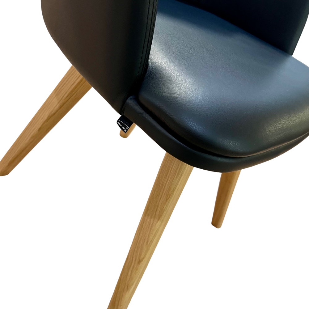 Skovby SM818 spisestol m. drejestel