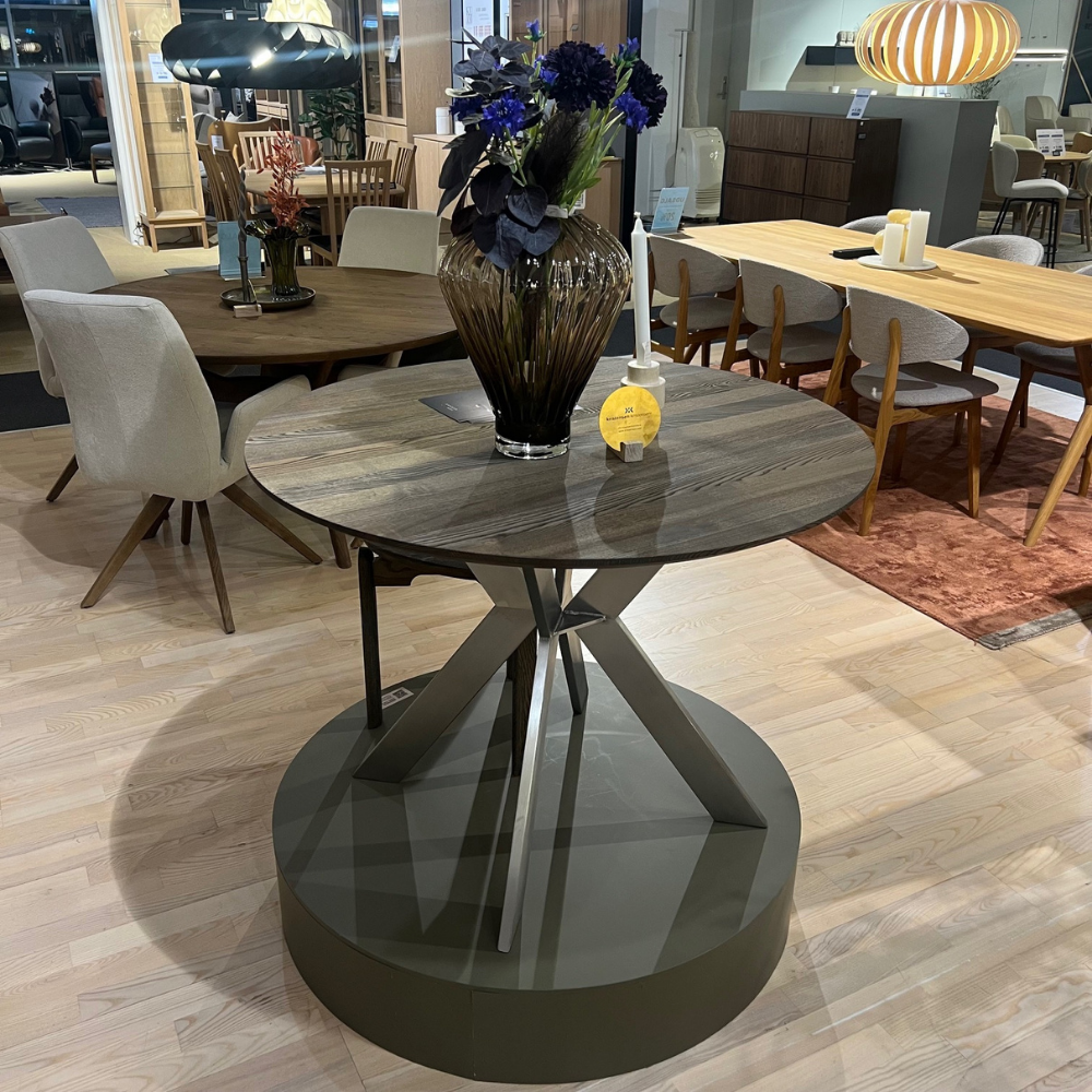 Monogram Steel Spisebord