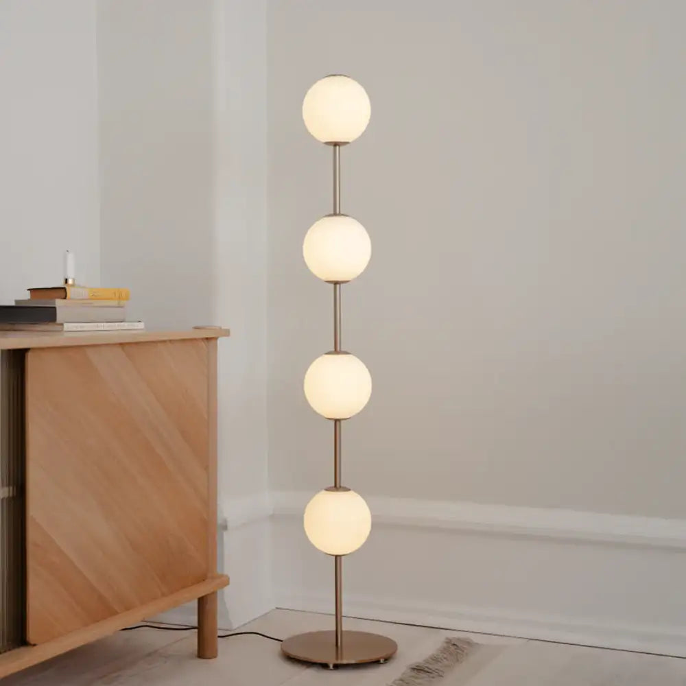 Umage Audrey gulvlampe Bordlampe