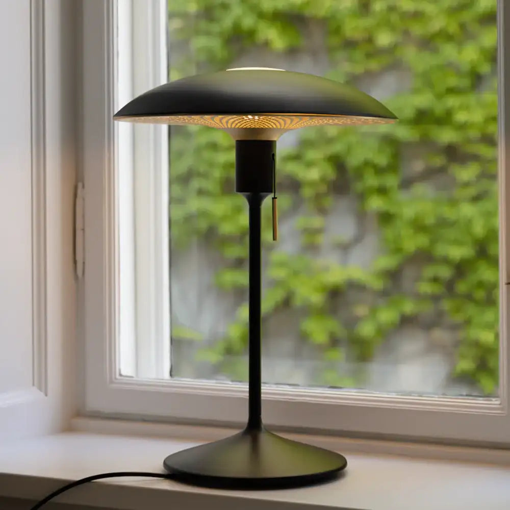 Umage Manta Ray lampeskærm - Black & Brass Lampeskærm