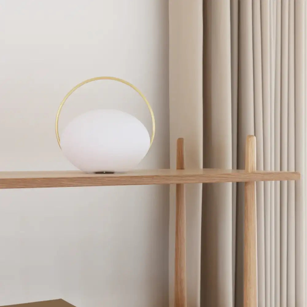 Umage Orbit trådløs lampe Portable