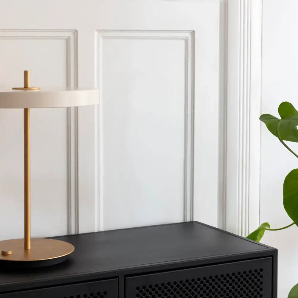 Asteria Table pearl white Ø31 x 41,5 cm Bordlampe