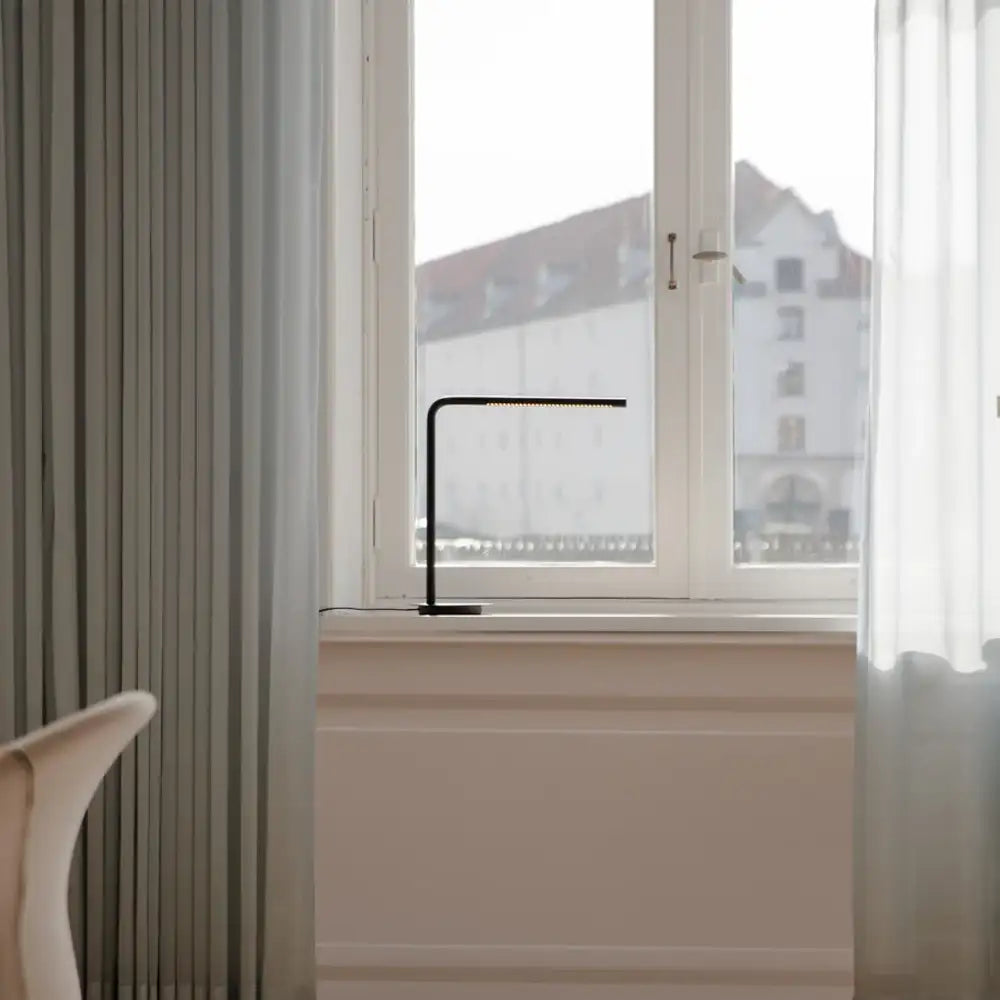 Umage Omni bordlampe Væglampe