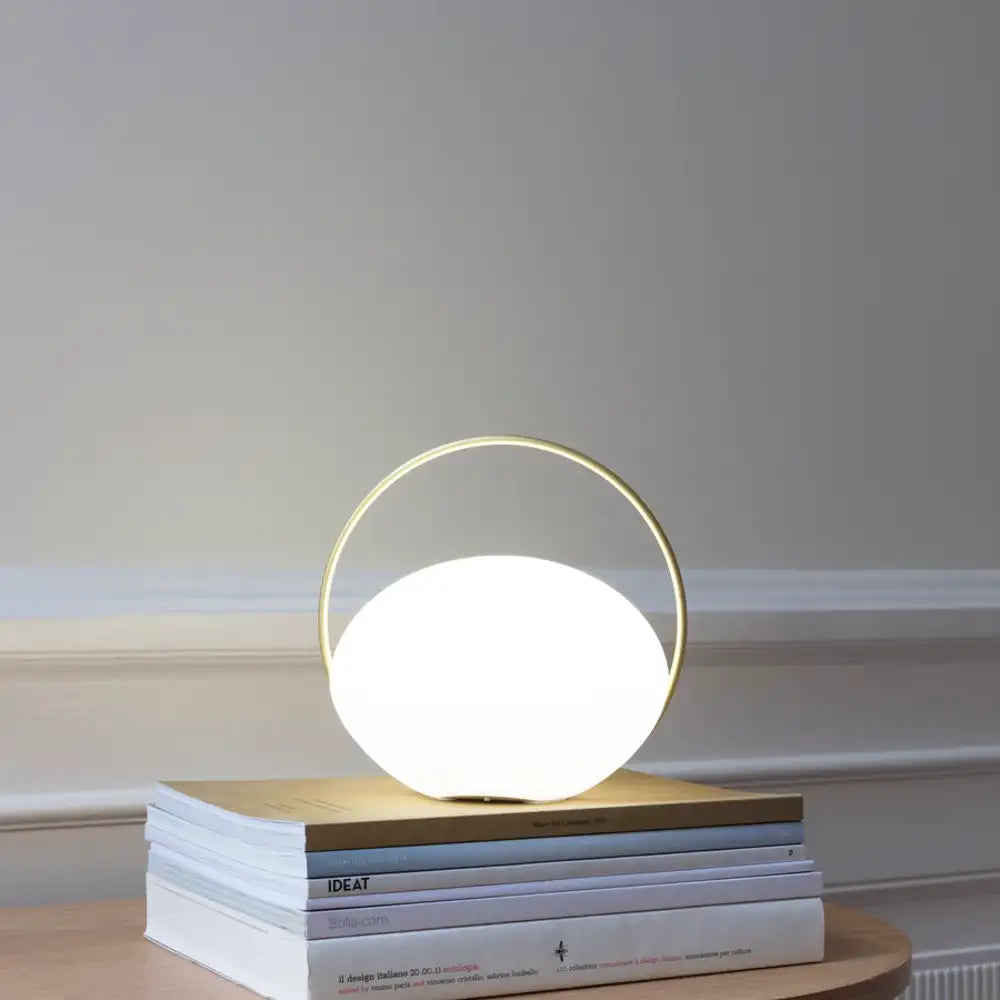 Umage Orbit trådløs lampe Portable