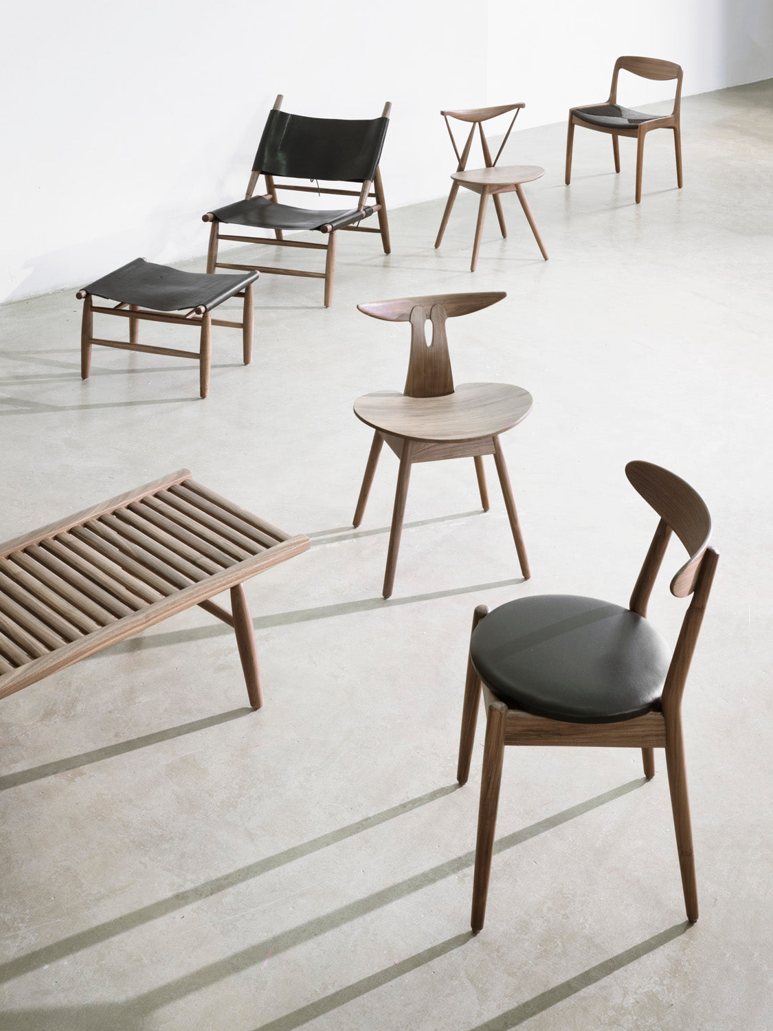 Wohlert Louisiana stol, valnød sort læder fra Stellar Works