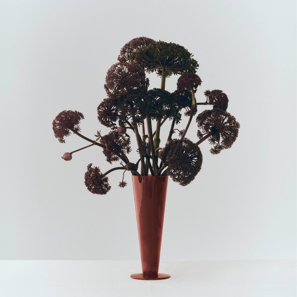 Hay Conical Vase, Rose og Dark Red - Medium