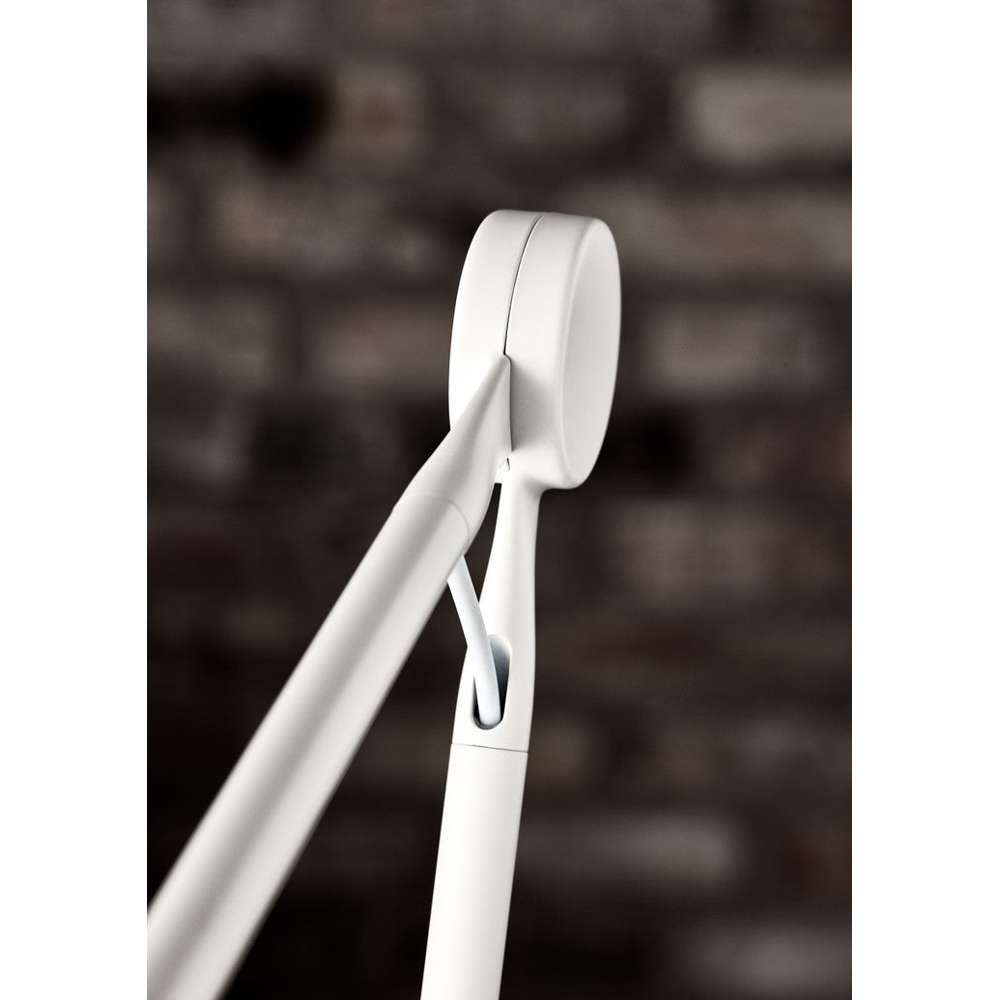 AQ01™ Skrivebordslampe
