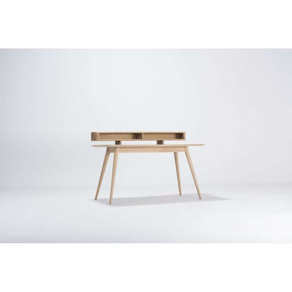 Stafa skrivebord m/hylde
