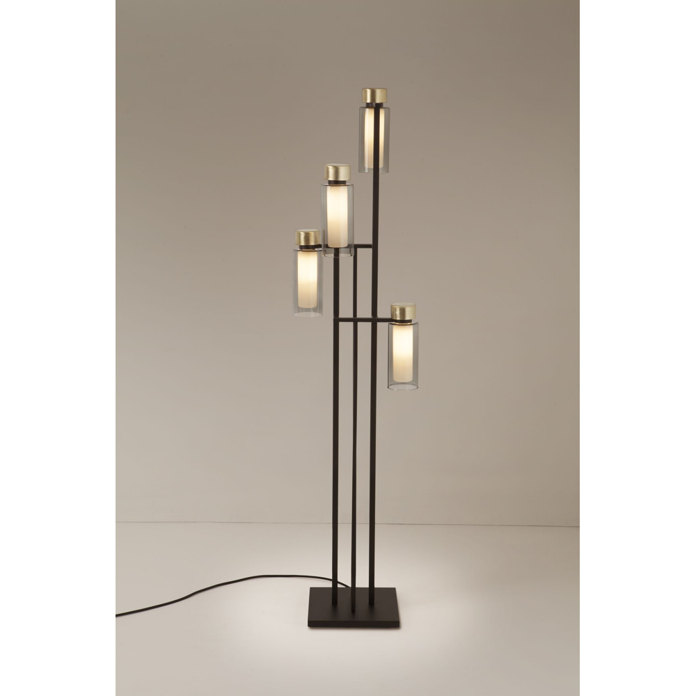 Osman 560.64 floor matt black + brushed brass Gulvlampe Gulvlampe