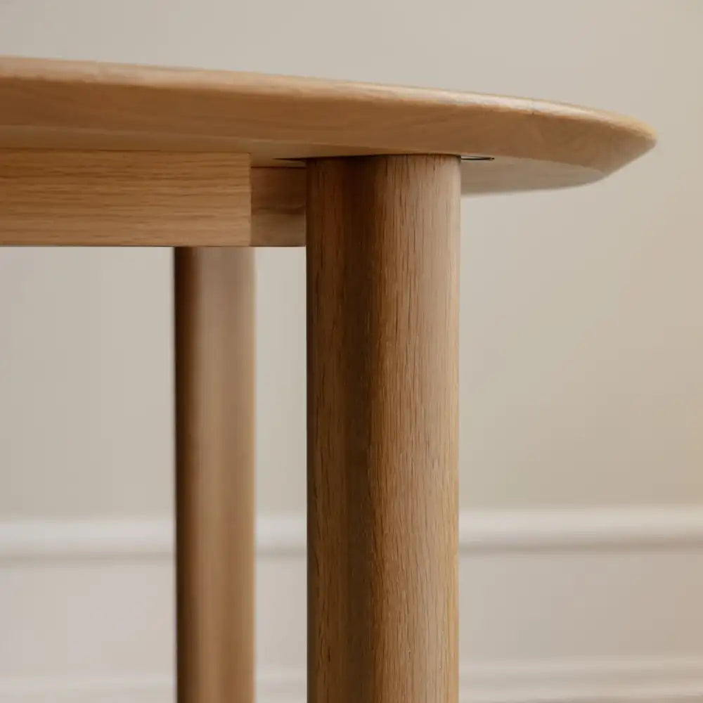 UMAGE Comfort Circle spisebord med udtræk